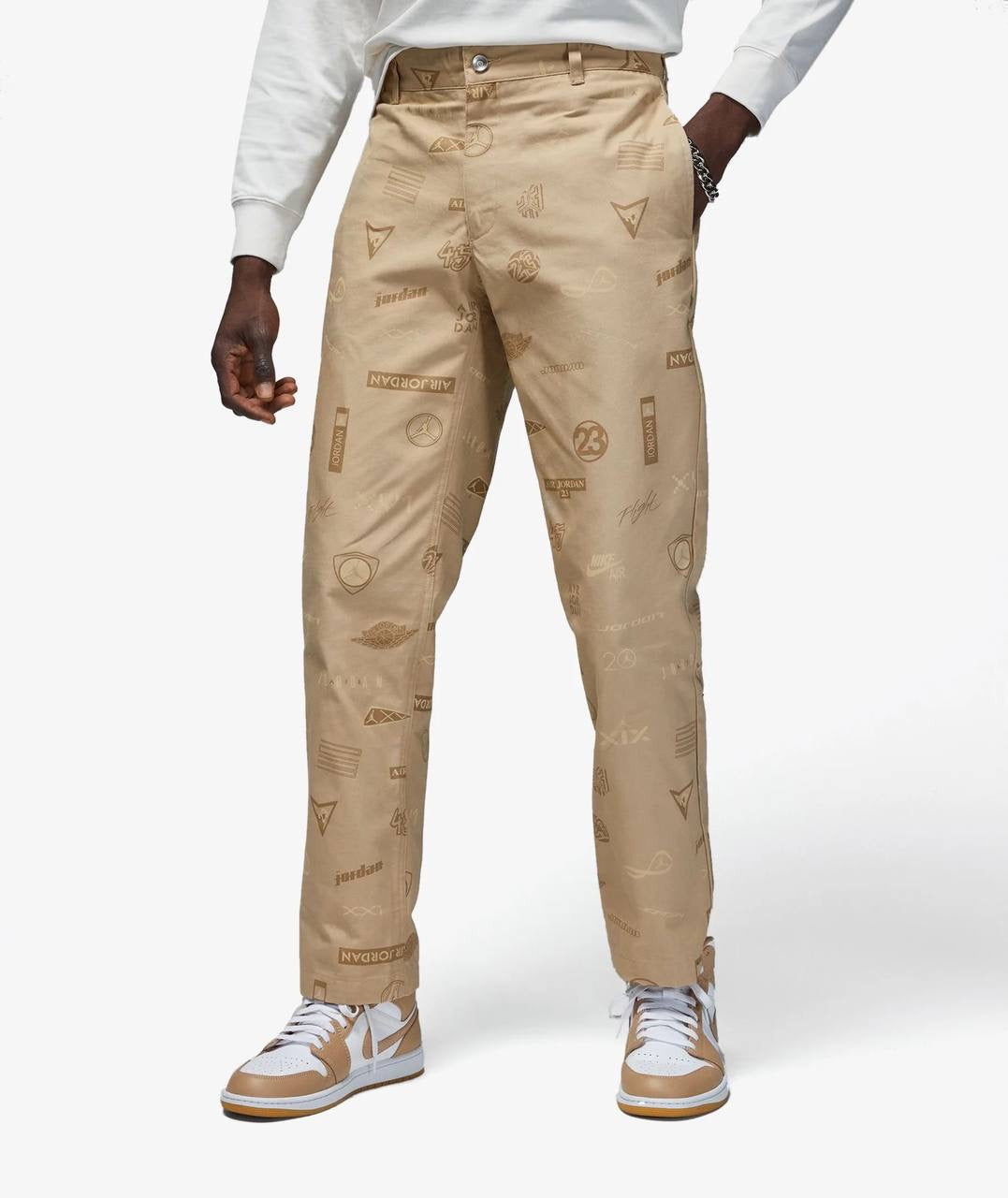 CARGO JORDAN BEIGE CON FANTASIA