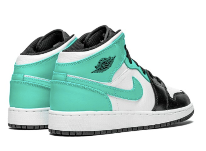 Air Jordan 1 Mid Igloo