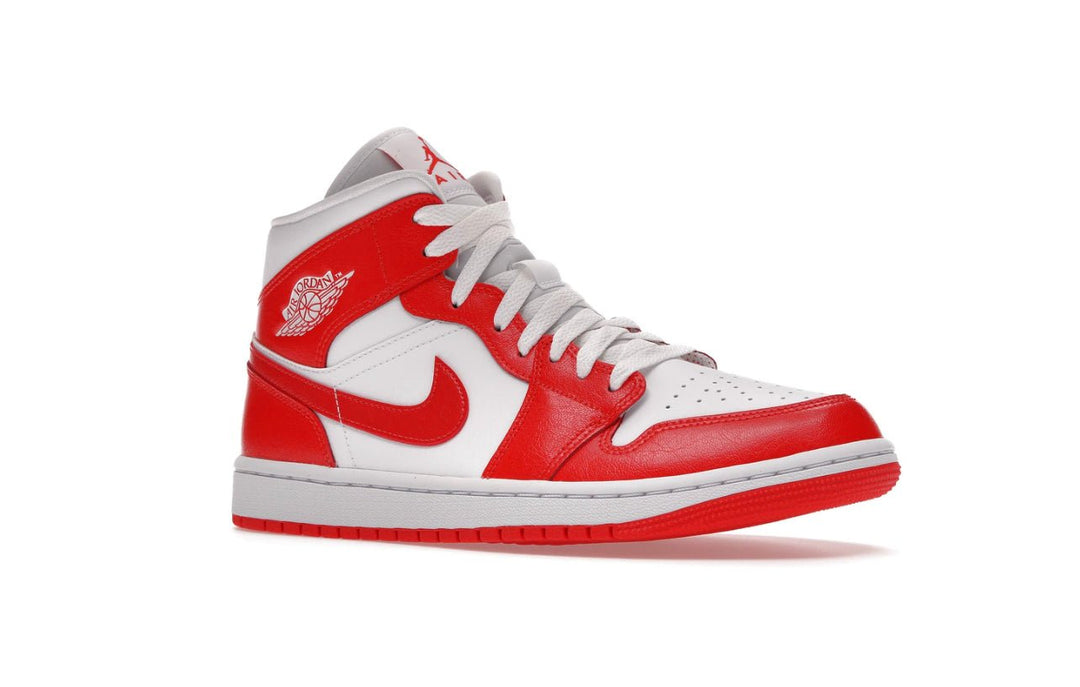 Jordan 1 Mid Syracuse - Tienne Milano -