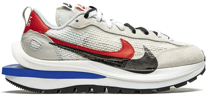 Nike VaporWaffle x sacai “Sport Fuchsia Game Royal”