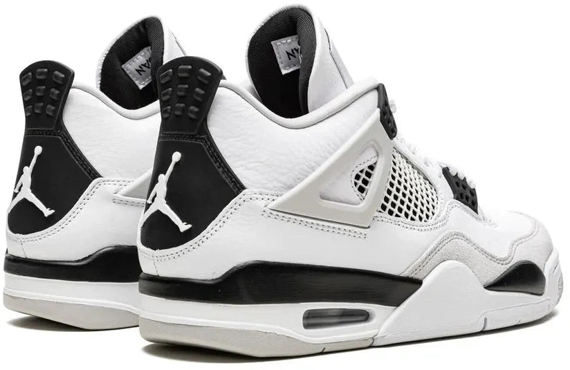 Air Jordan 4 Retro “Military Black”