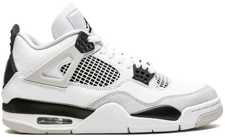 Air Jordan 4 Retro “Military Black”