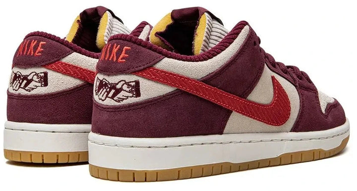 Nike SB Dunk Low “Skate Like a Girl”