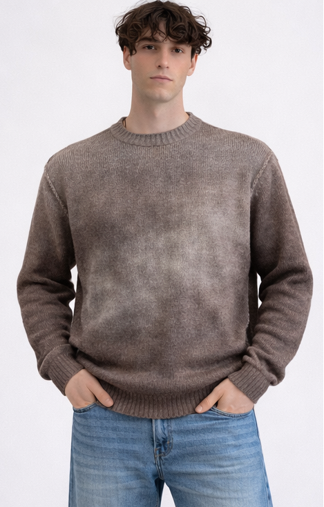 BROWN SWEATER