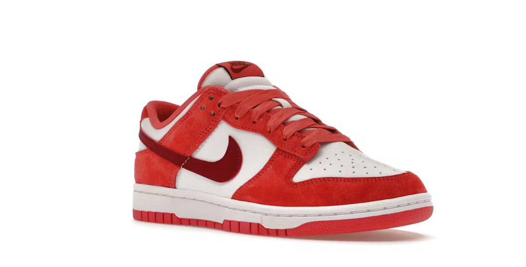 Nike Dunk low valentine’s Day (2024)