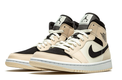 Air Jordan 1 Mid Barely Orange (W)