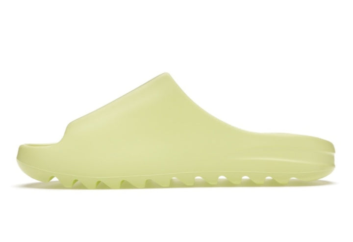 YEEZY SLIDE GLOW GREEN