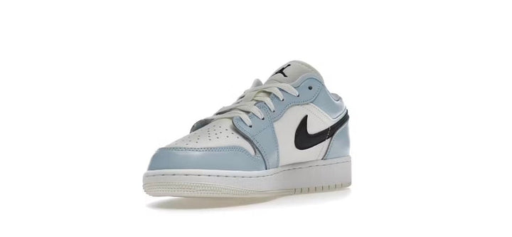 Jordan 1 Low Ice Blue - Tienne Milano - 