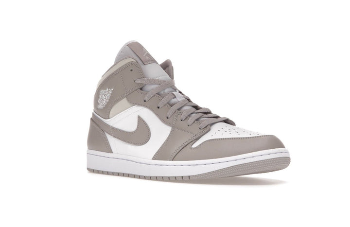 Jordan 1 Mid Linen - Tienne Milano - SCARPA