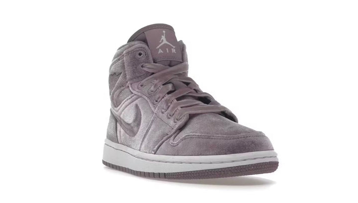 Jordan 1 Mid SE Velvet Purple - Tienne Milano - SCARPE