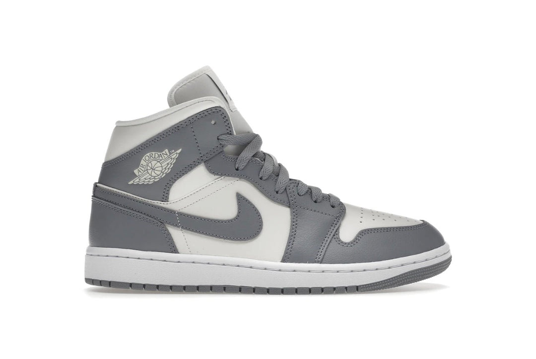 Jordan 1 Mid Stealth (W) - Tienne Milano - 