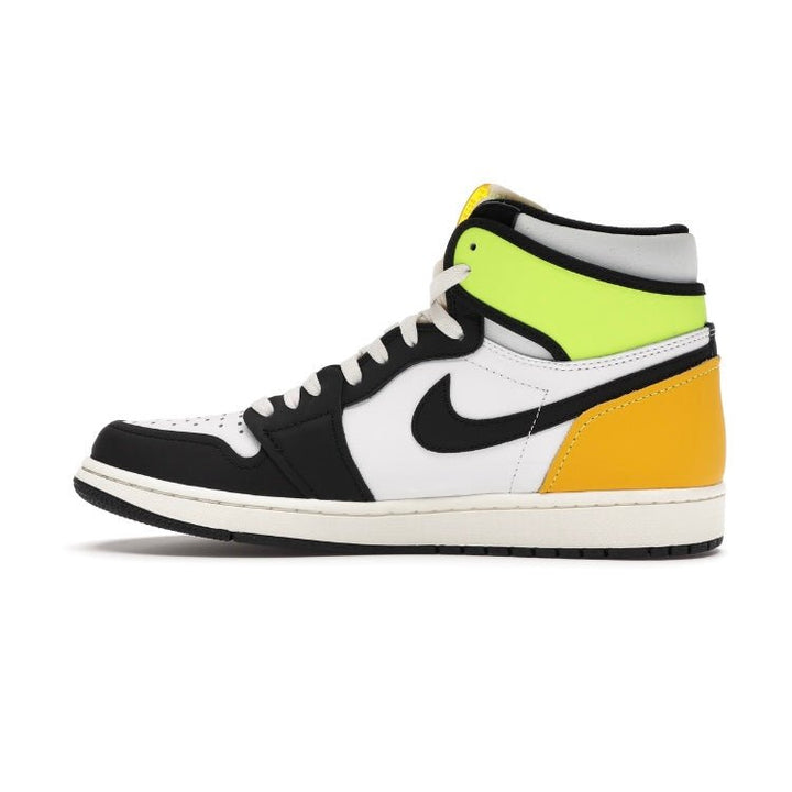 Jordan 1 Retro High White Black Volt University Gold - Tienne Milano - SCARPE