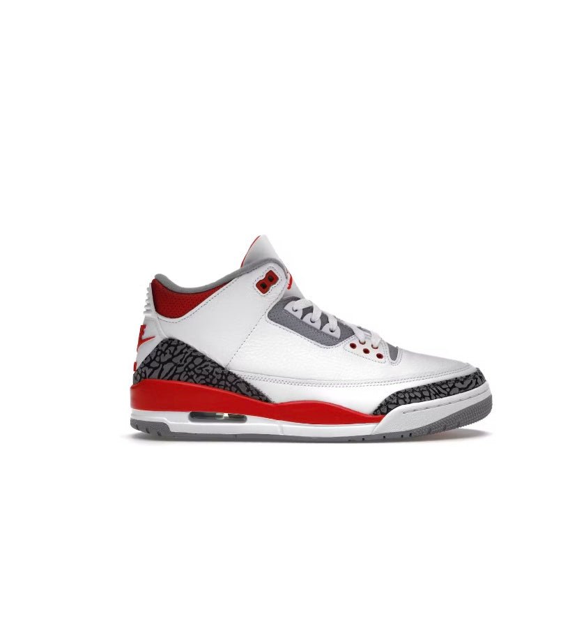 Jordan 3 Fire Red (2022) - Tienne Milano - SCARPE