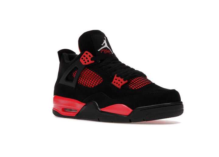 Jordan 4 Red Thunder - Tienne Milano - Scarpa