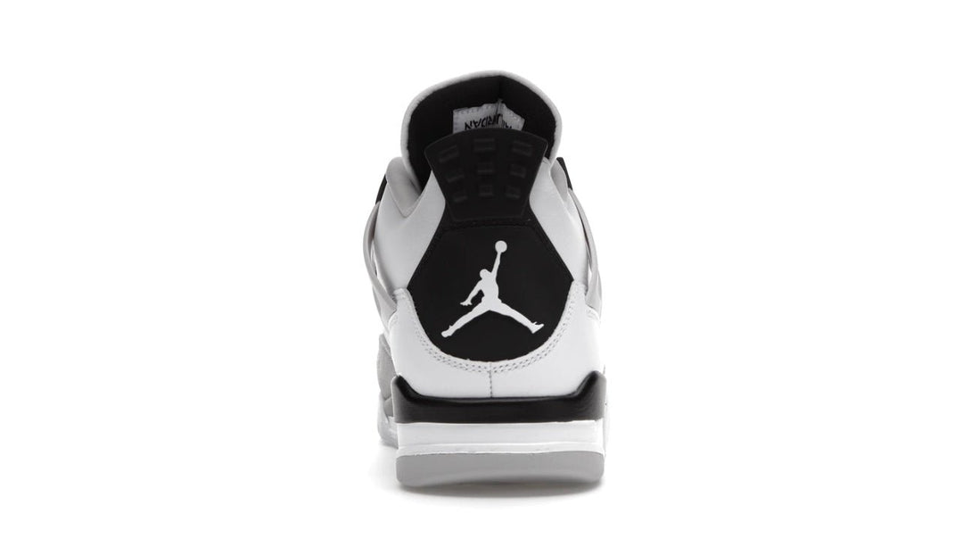 Jordan 4 Retro Military Black - Tienne Milano - 