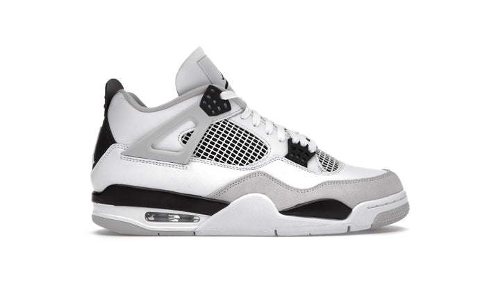 Jordan 4 Retro Military Black - Tienne Milano - 