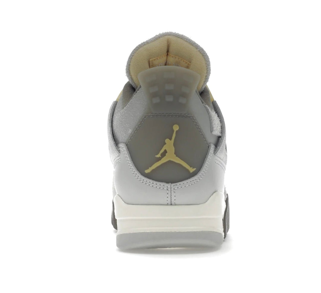 Jordan 4 Retro SE Craft Photon Dust - Tienne Milano - 