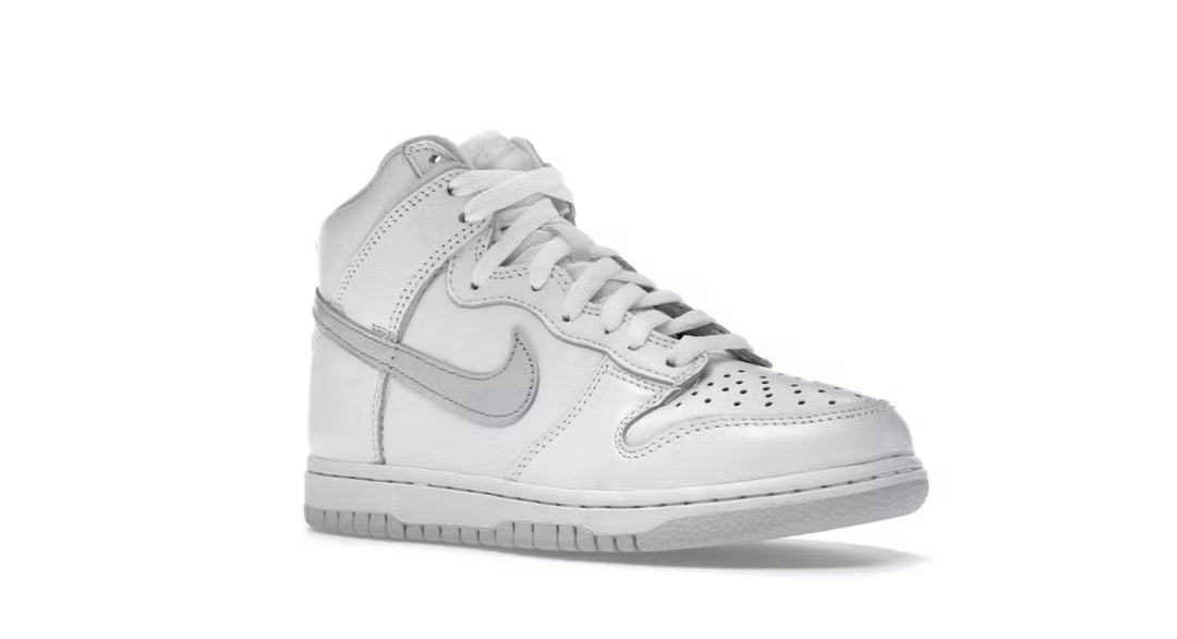 Nike Dunk High SP Pure Platinum - Tienne Milano - SCARPE