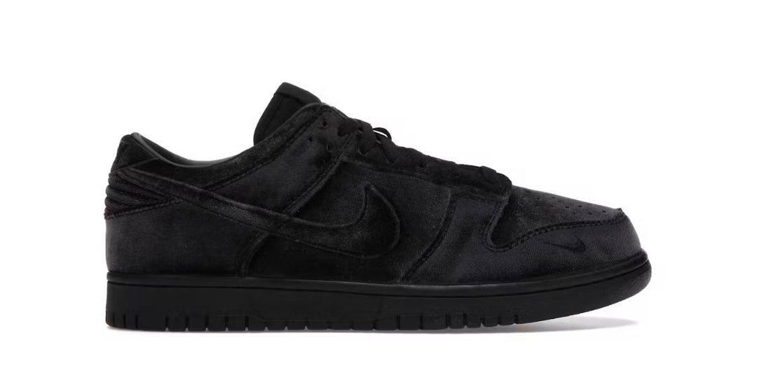 Nike Dunk low Dover Street Market Triple Black velvet - Tienne Milano - 